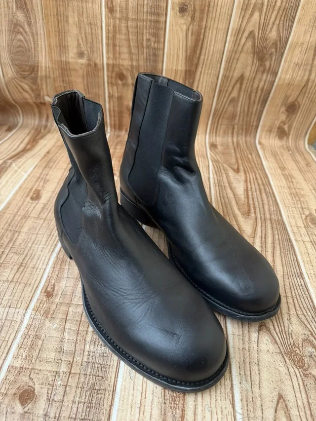 The Row Leather Chelsea Boots, Men's (Size 8) in black Leather from Grailed