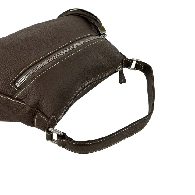 Chanel Shoulder Bag in Brown Leather from LuxUness, photo 4 of 10