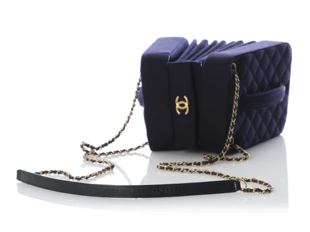 Chanel Navy Paris-Hamburg Accordion Bag in Navy Wool from Ann's Fabulous Finds, photo 8 of 10