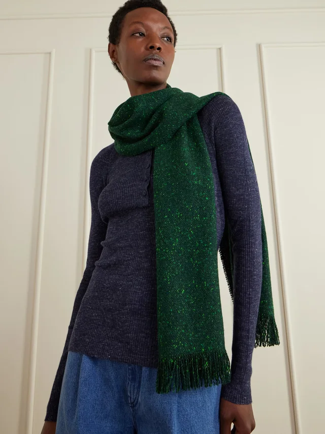 GABRIELA HEARST Illumina fringed wool and cashmere-blend scarf in Green, photo 2 of 2 from NET-A-PORTER (Canada)