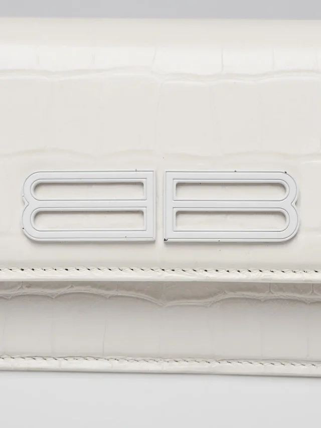 Balenciaga White Croc Embossed Calfskin Leather Gossip XS Chain Crossbody Bag in White Calfskin from Yoogis, photo 5 of 10