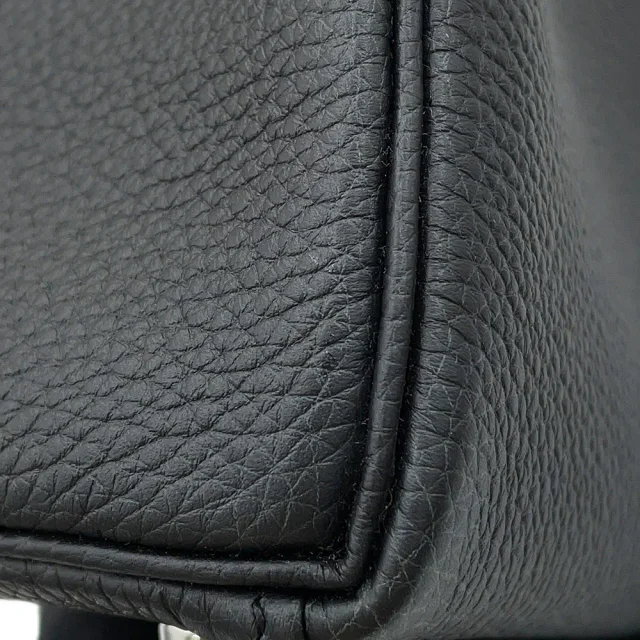 Hermès Kelly Retourne Black Togo Leather Size 25 in Black Togo leather from GALLERY RARE, photo 6 of 11