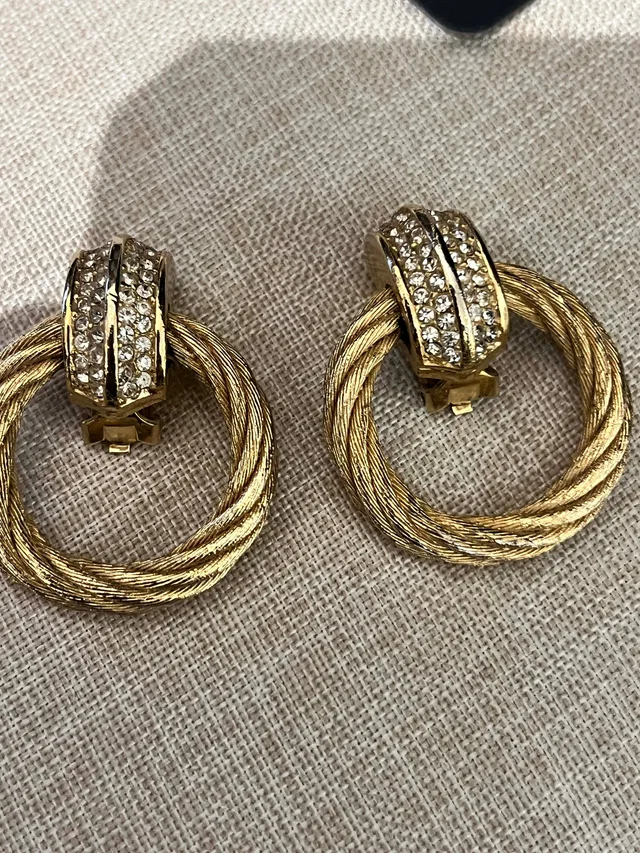 Dior VIntage earrings with strass from Luxury Promise
