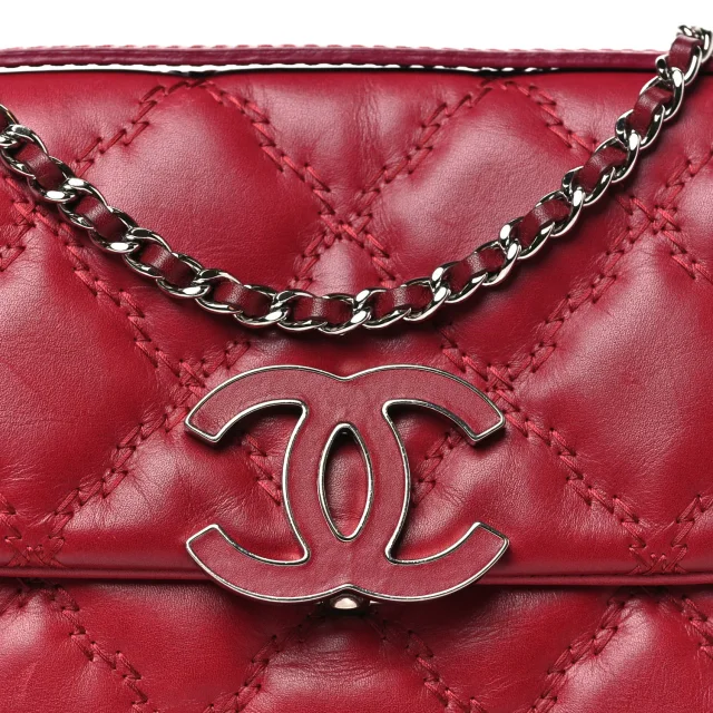 Chanel Quilted Double Stitch Hamptons Clutch in Red Calfskin from FASHIONPHILE, photo 8 of 12