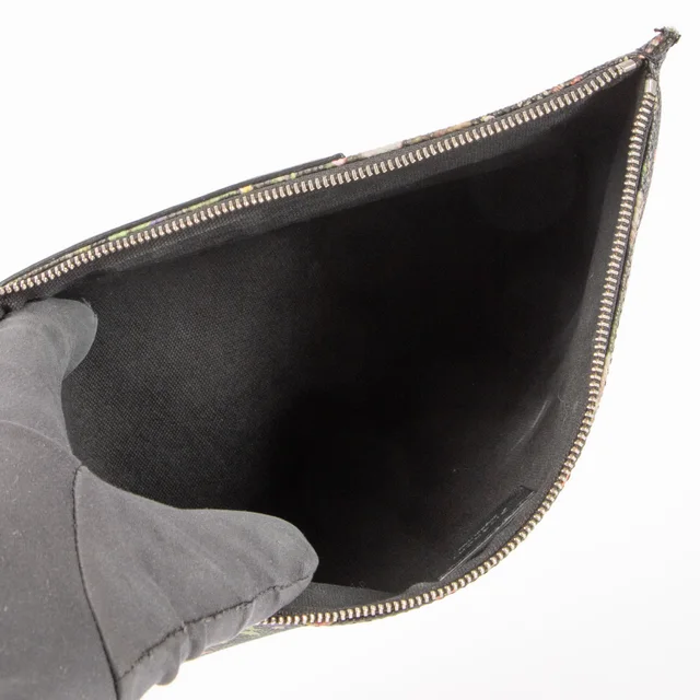 Givenchy Black Floral Coated Cavans Antigona Clutch in Black Canvas from Labellov, photo 4 of 5