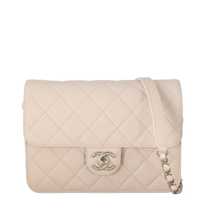 Chanel Like a Wallet Small Flap Bag in Caviar leather from Luxe.It.Fwd