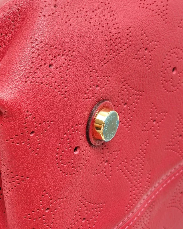 Louis Vuitton Mahina Galatea PM Bag in Leather from A Retro Tale, photo 6 of 10