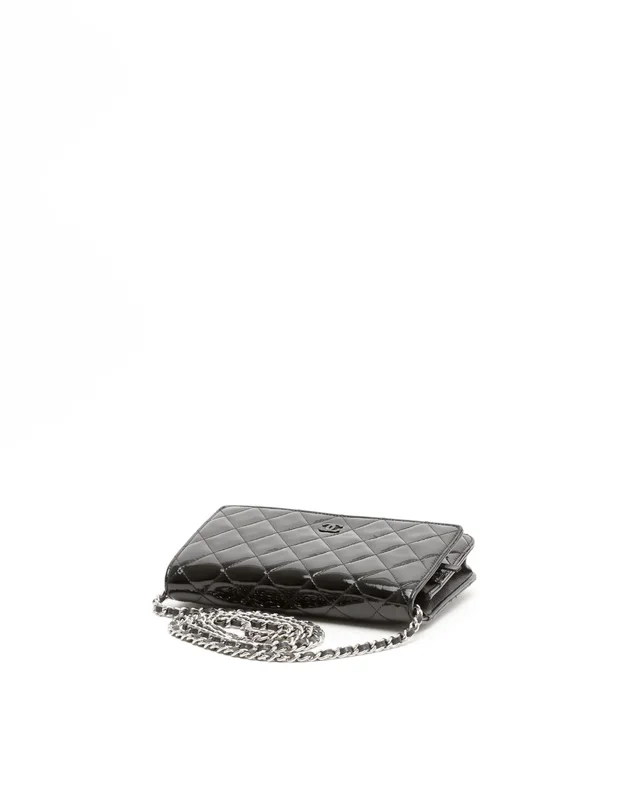 Chanel Patent Wallet On Chain Bag in Patent leather from A Retro Tale, photo 5 of 12