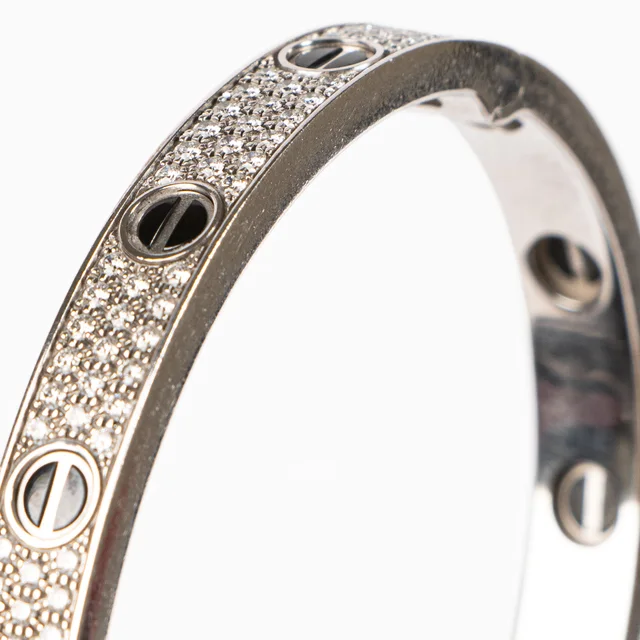 Cartier White Gold Diamond Paved Ceramic LOVE Classic Bracelet in White Ceramic from Labellov, photo 2 of 2