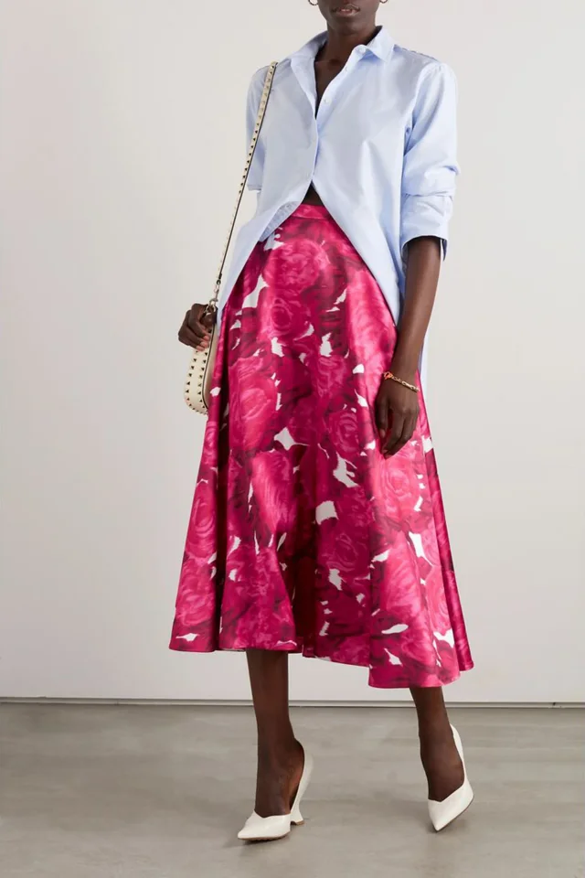 Valentino Garavani Floral-print duchesse-satin midi skirt in Crimson, photo 2 of 5 from THE OUTNET