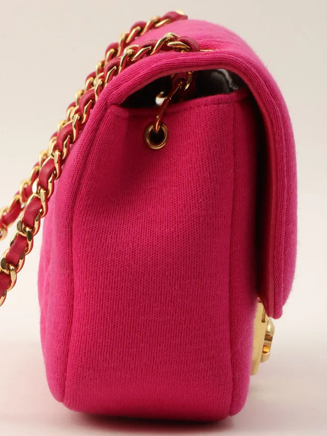 Chanel circa 2014 Matelassé Stitch Logo Plate Chain Shoulder Bag Pink in Pink from VINTAGE QOO TOKYO, photo 3 of 16