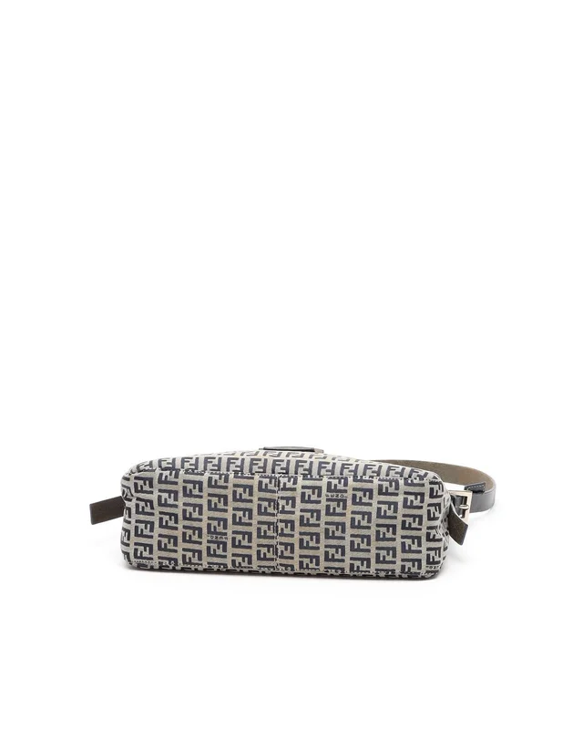 Fendi Zucchino Shoulder Bag in Canvas from A Retro Tale, photo 4 of 8