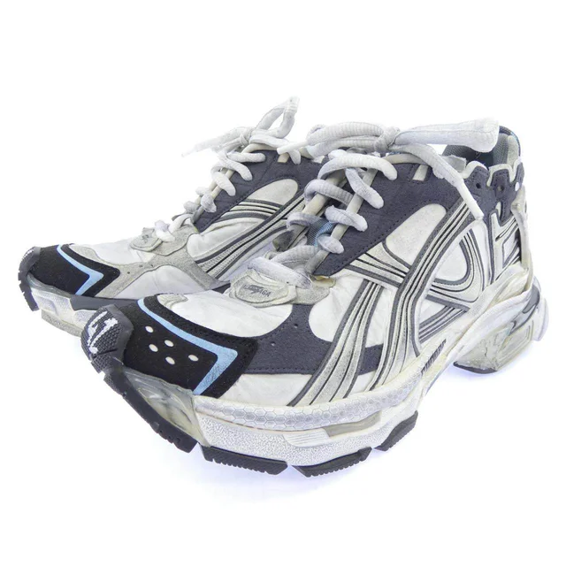 Balenciaga Sneakers from LuxUness, photo 2 of 2