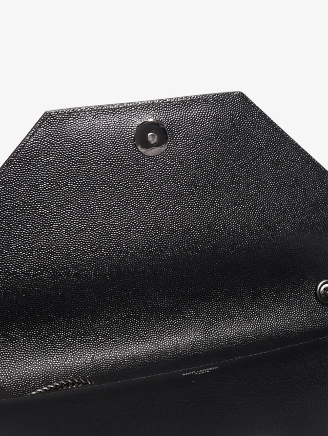 Saint Laurent Black Betty leather shoulder bag in Black Leather from Sign of the Times, photo 7 of 8