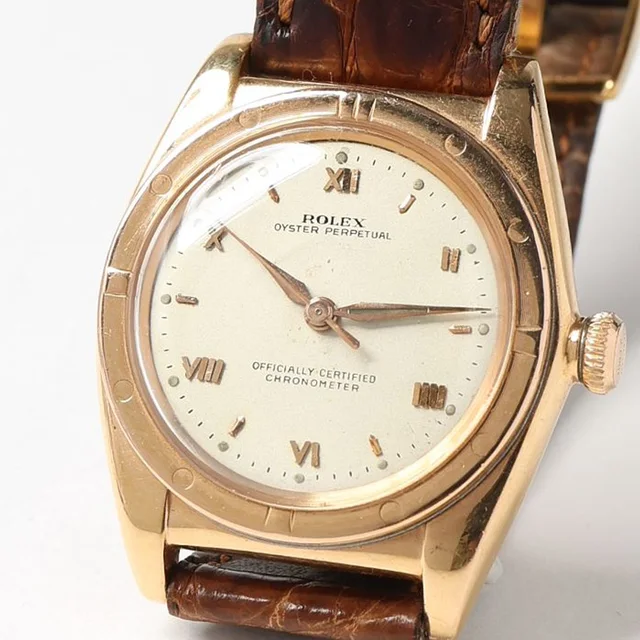 Rolex Bubbleback 32mm Ref 3372 18K circa 1946 Watch in Leather from A Retro Tale, photo 2 of 2