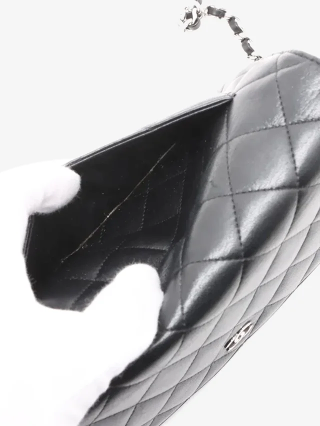 Chanel Black 2013 lambskin quilted Wallet on Chain in Black Lambskin from Sign of the Times, photo 11 of 16