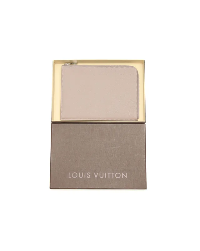 Louis Vuitton Pochette Jour PM Clutch Bag in Caviar leather from A Retro Tale, photo 5 of 5
