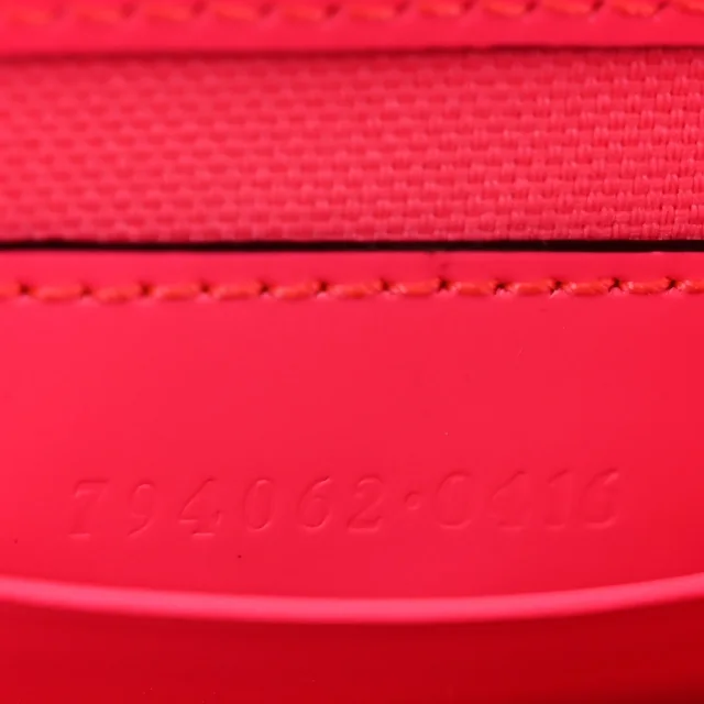 Gucci GG Rubber effect Super Mini Bag Pink in Pink Calfskin from FASHIONPHILE, photo 6 of 11
