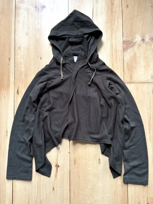 Comme des Garçons 2009aw Runway Asymmetric Hooded Sweater in green from Grailed