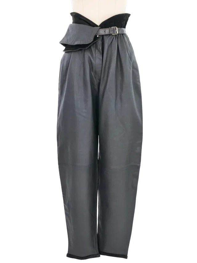 1980s Gianni Versace Gray Leather Paper Bag Trousers in Grey Leather from Arcade Vintage