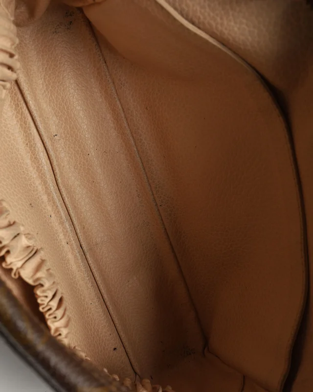 Louis Vuitton Monogram Toiletry Pouch 23 in Coated canvas from A Retro Tale, photo 6 of 6
