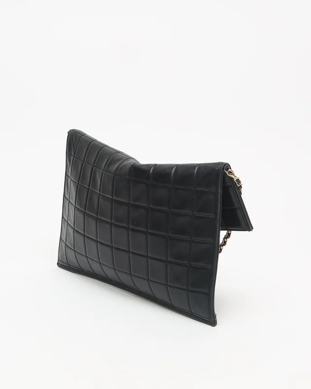 Chanel Box Quilted Fold Down Envelope Clutch Bag in Leather from A Retro Tale, photo 3 of 13