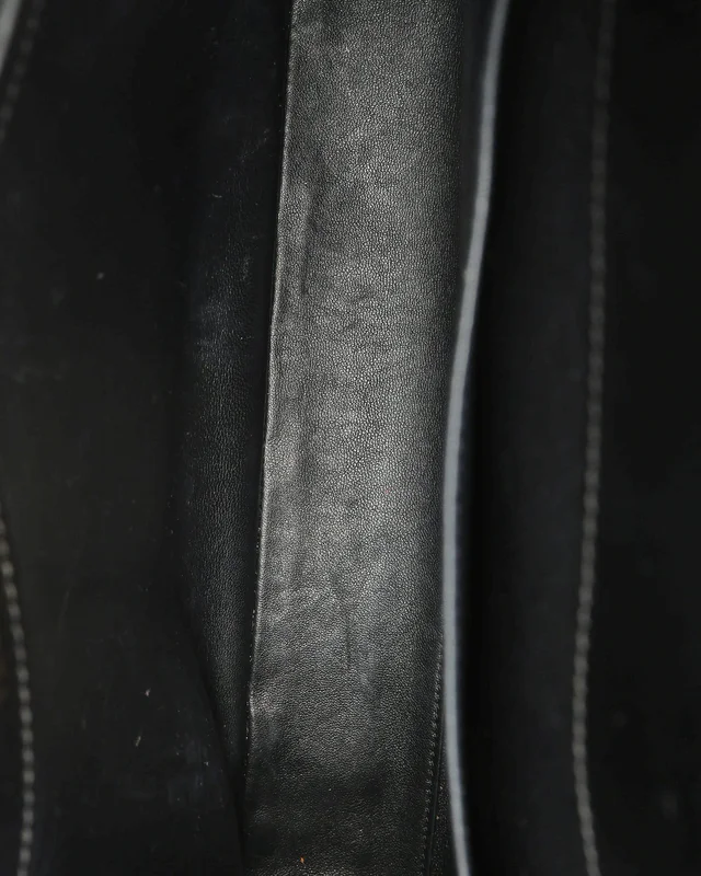 Celine Classic 16 Bag in Leather from A Retro Tale, photo 6 of 10