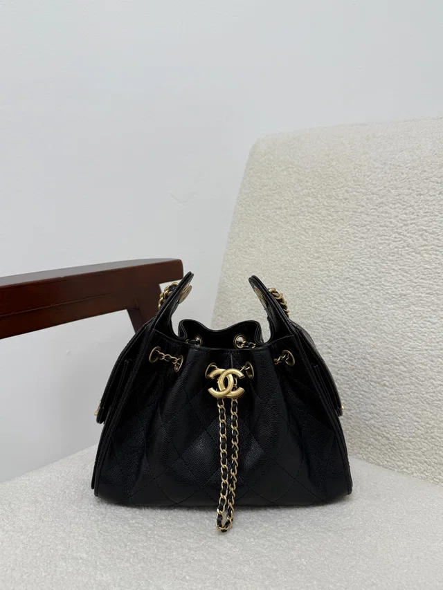 LONDON LOCATED* CHANEL 25 MINI HANDBAG BLACK Grained Shiny Calfskin with Gold-Tone Metal in Black Calfskin from Luxury Promise