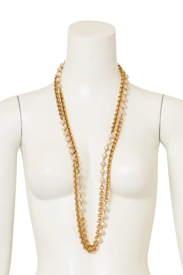 Chanel 1984 F/W Pearl Chain Necklace from Recess LA, photo 3 of 5
