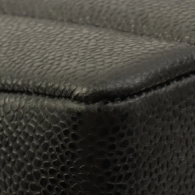 Chanel Circa 1995 Caviar Skin Mademoiselle Stitch CC Turnlock Chain Shoulder Bag Black in Black Caviar leather from VINTAGE QOO TOKYO, photo 15 of 17