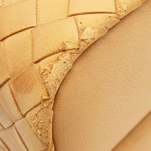 Bottega Veneta Intrecciato Handbag in Woven leather from A Retro Tale, photo 7 of 10