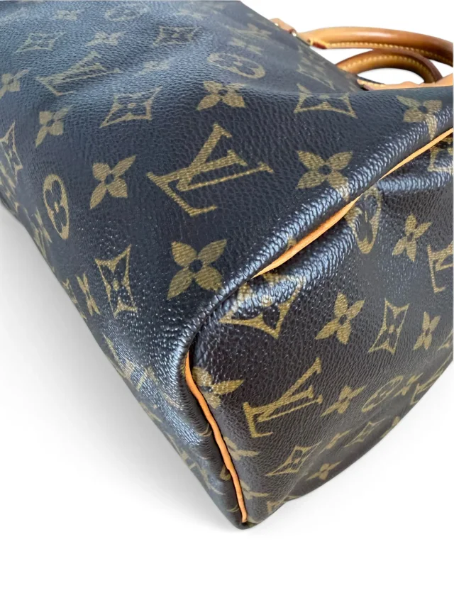 Louis Vuitton Vintage Monogram Canvas Speedy 30 in Coated canvas from Season 2 Consign, photo 10 of 10