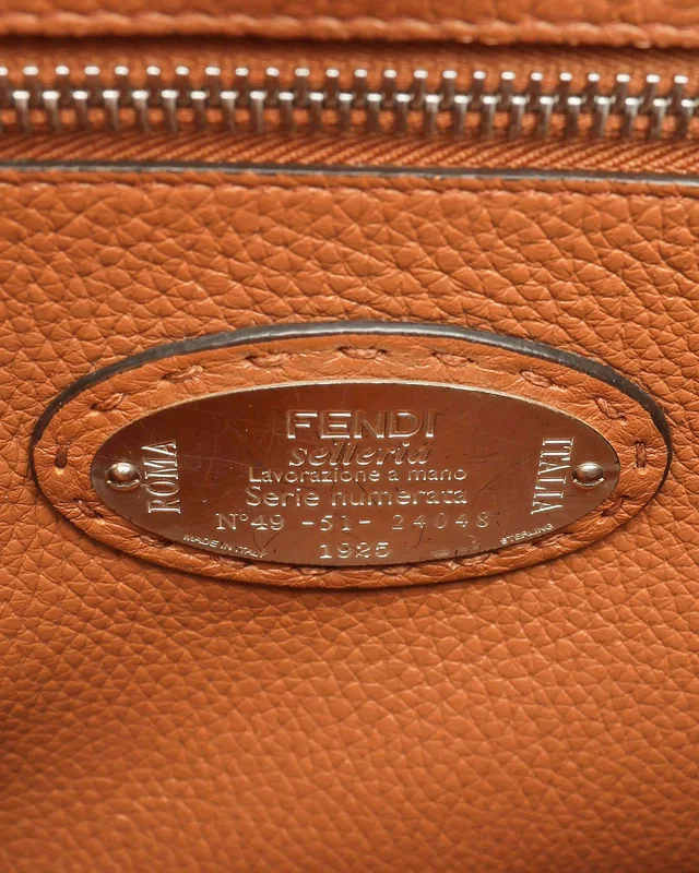 Fendi Medium Peekaboo Selleria Bag in Leather from A Retro Tale, photo 6 of 9