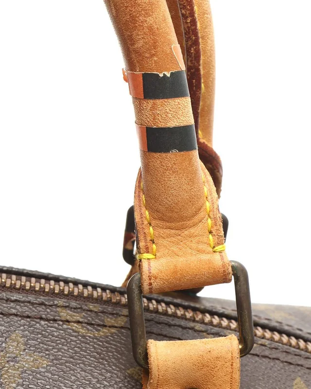Louis Vuitton Monogram Keepall Bandoulière 50 Weekend Bag in Coated canvas from A Retro Tale, photo 6 of 17