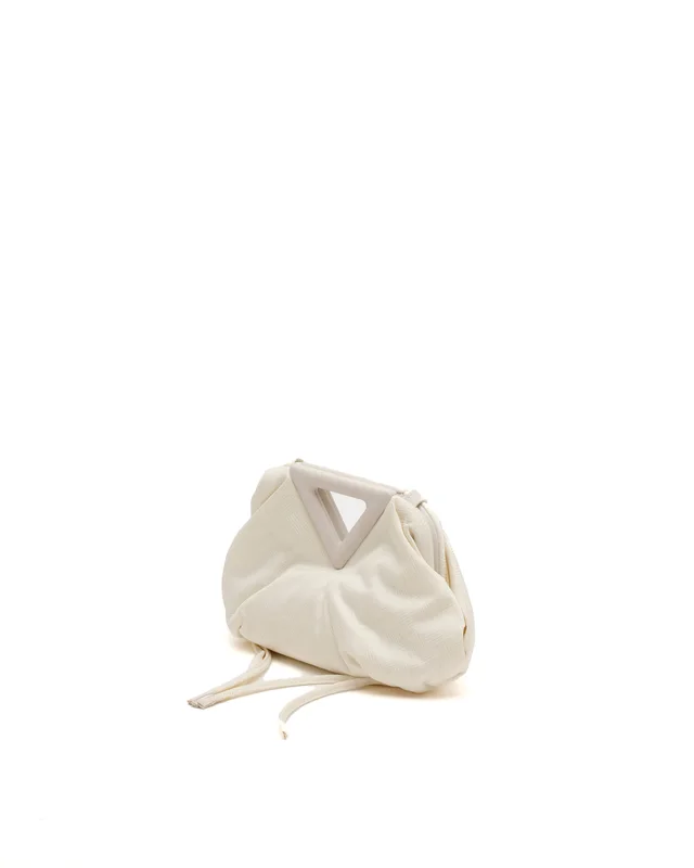 Bottega Veneta Small Point Handbag in Woven leather from A Retro Tale, photo 2 of 9
