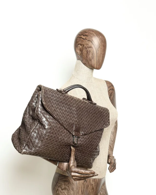 Bottega Veneta Peforated Intrecciato Briefcase in Woven leather from A Retro Tale, photo 9 of 9