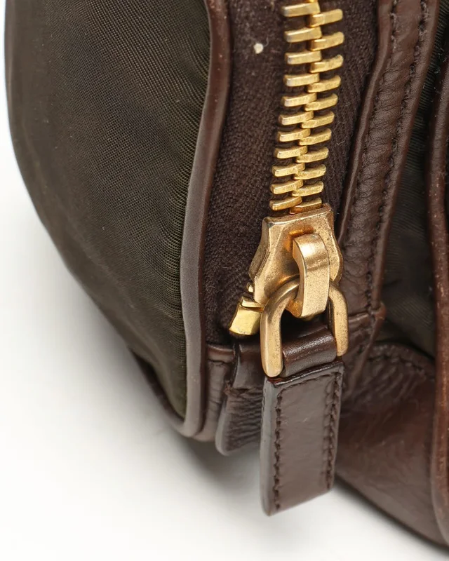 Prada Tessuto Shoulder Bag in Nylon from A Retro Tale, photo 9 of 15