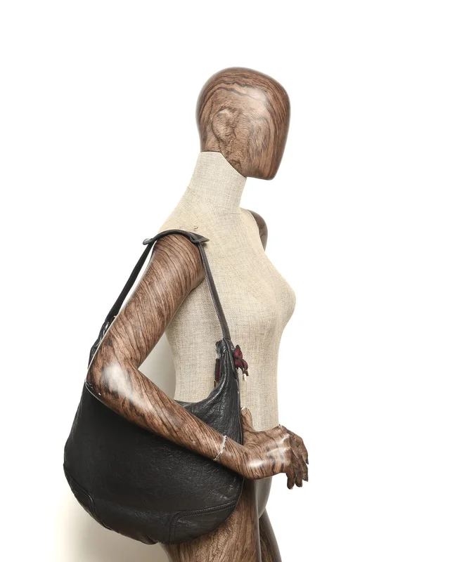 Gucci Princy Shoulder Bag in Leather from A Retro Tale, photo 11 of 11