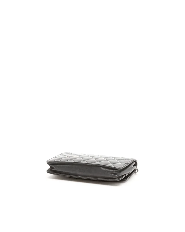 Chanel Brilliant CC Patent Wallet On Chain Bag in Patent leather from A Retro Tale, photo 4 of 11