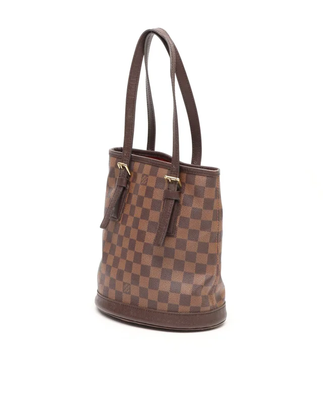 Louis Vuitton Damier Ebene Marais Bucket Bag in Brown Canvas from A Retro Tale, photo 2 of 10