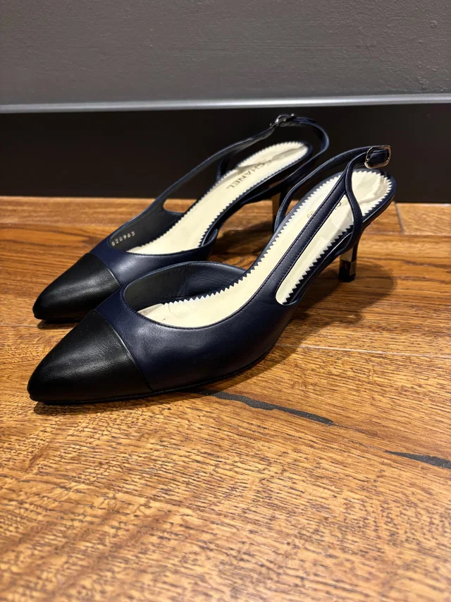 Chanel Bicolour Leather Slingback Sandals in Leather from HEWI