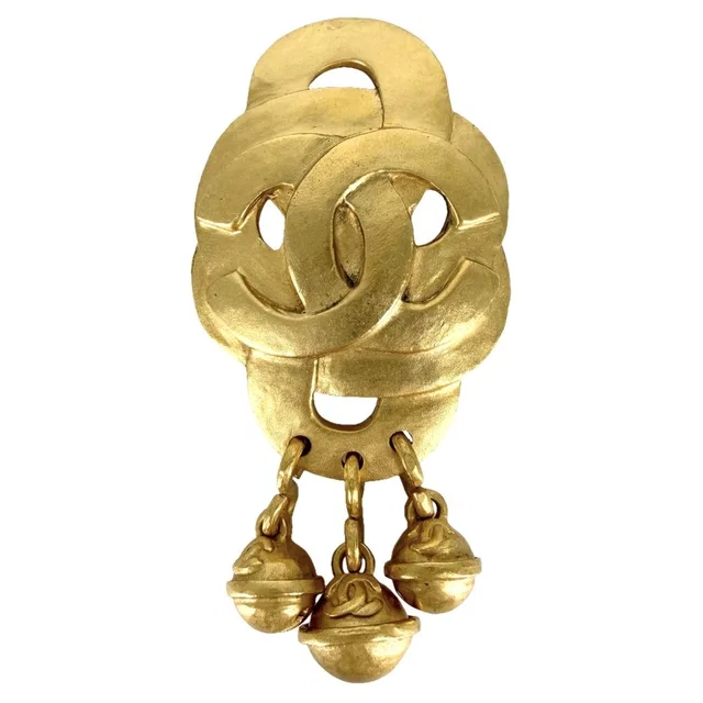 Chanel 95P Brooch CC Logo Accessory Vintage from The Reluxe