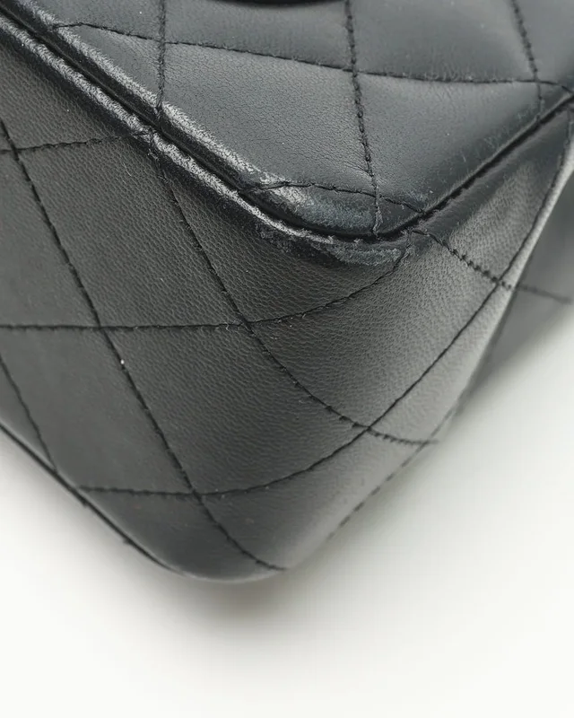 Chanel Classic Mini Top Handle Bag in Leather from A Retro Tale, photo 11 of 15