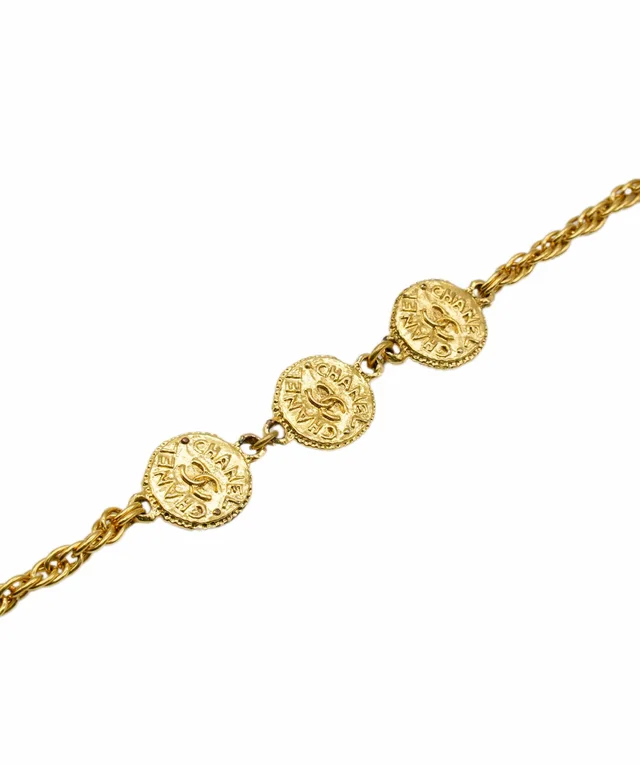 Chanel Red/Blue Gripoix Necklace in Red from Luxury Promise, photo 5 of 6