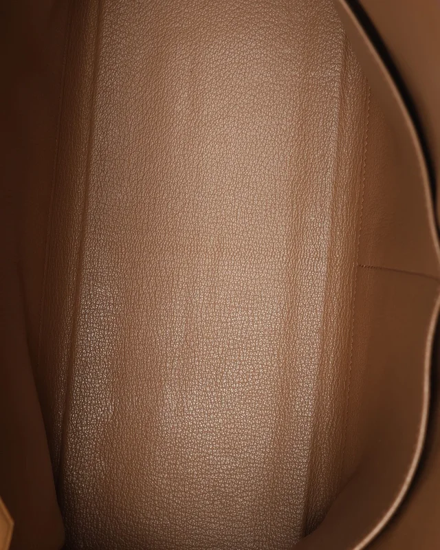Hermès Kelly 32 Retourne Taurillon Clemence Bag in Clemence leather from A Retro Tale, photo 10 of 12