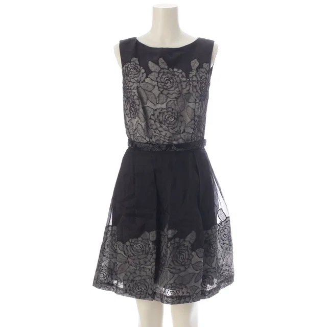 Dior Silk Rose Lace Sleeveless Top Pleats Skirt Set Black Gray White /38 40 in Black Silk from The Reluxe