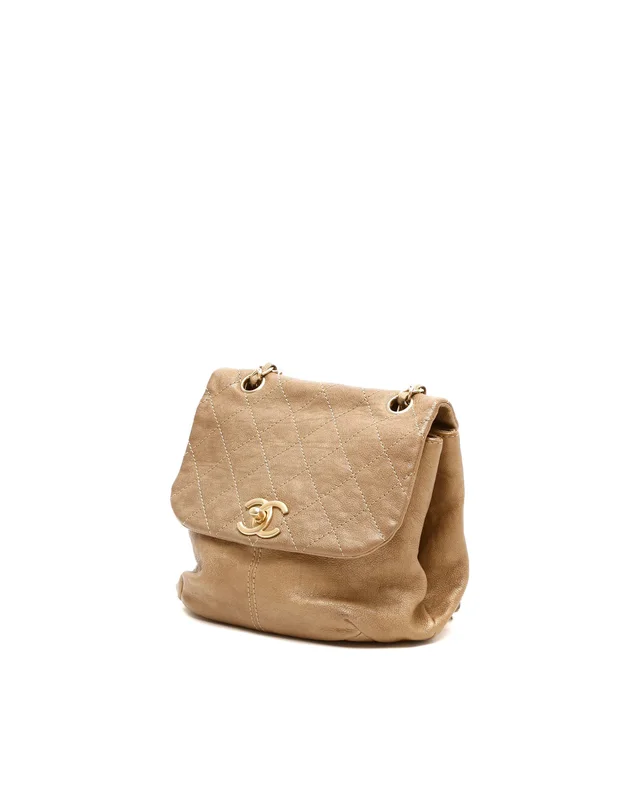 Chanel Trainon Flap Bag in Leather from A Retro Tale, photo 2 of 12