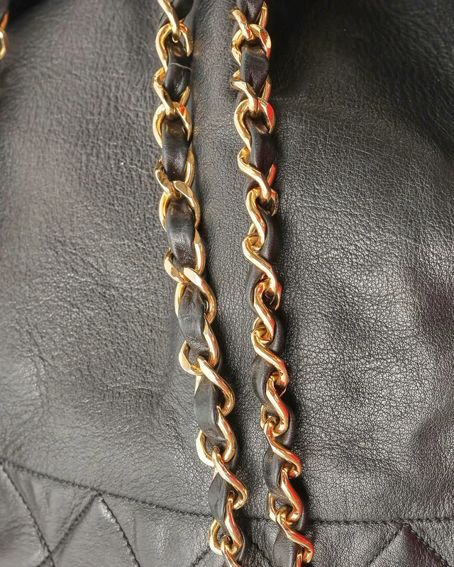 Chanel Quilted Bucket Bag in Leather from A Retro Tale, photo 7 of 12