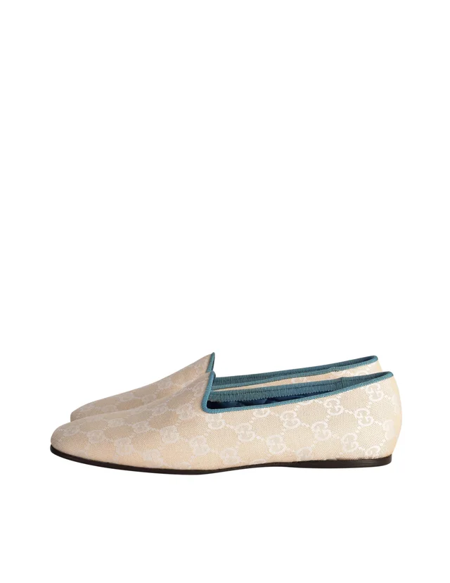 Gucci Vintage Creamy Beige GG Logo Monogram Canvas Fabric Turquoise Trim Slipper Loafers size 7.5 in Beige Coated canvas from Amarcord Vintage Fashion