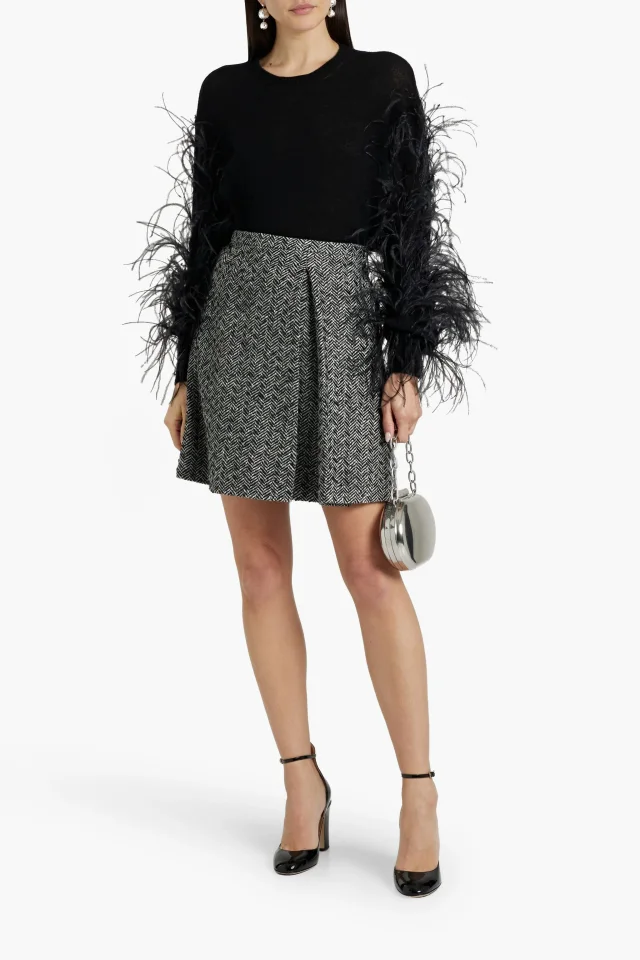 Valentino Garavani Embellished Houndstooth Wool-Blend Tweed Mini Skirt in Black, photo 2 of 4 from THE OUTNET